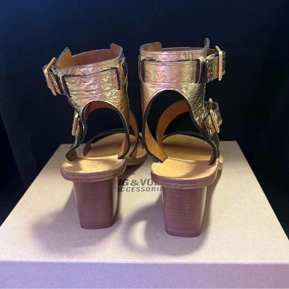 NWT ZADIG &VOLTAIRE Cecilia Crinkled Caprese Sandals in Gold SZ 38 - Picture 6 of 10